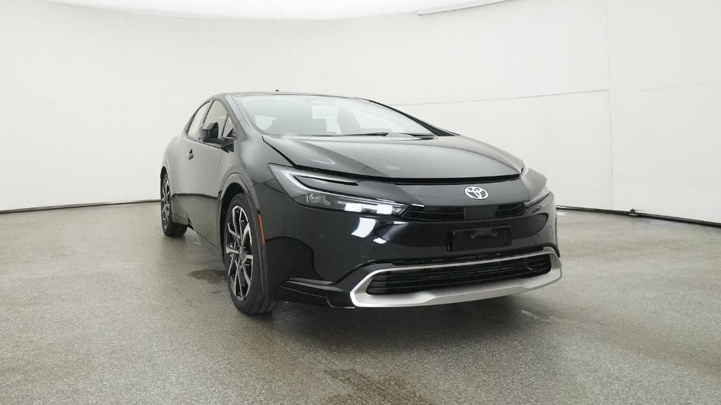 2026 Toyota Prius XSE Plug-in Hybrid photo 3