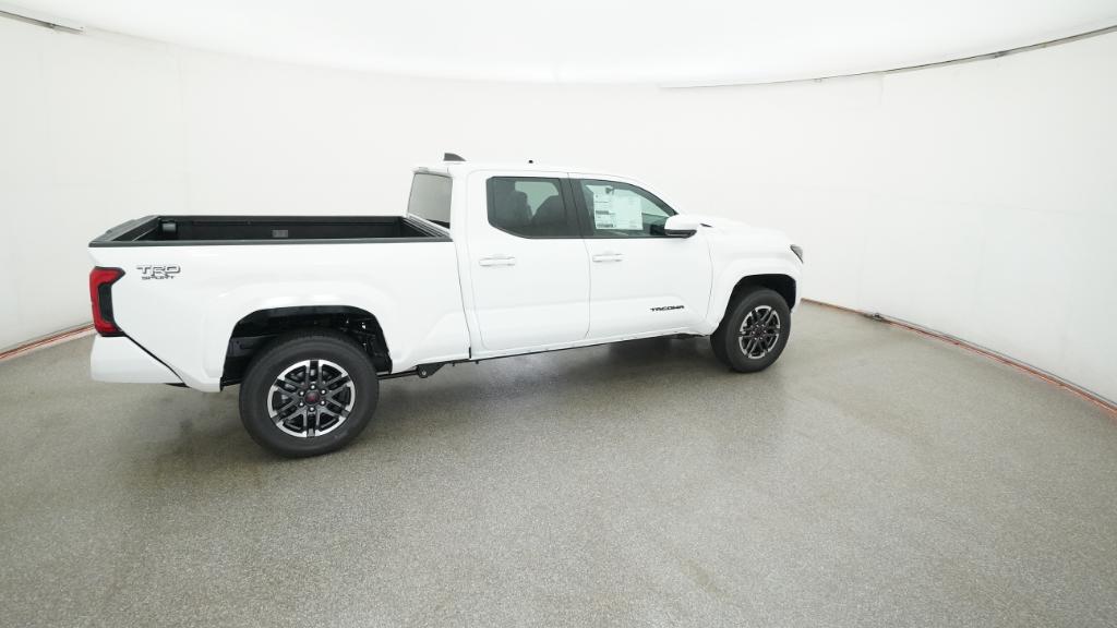 2025 Toyota Tacoma TRD Sport Double Cab photo 2