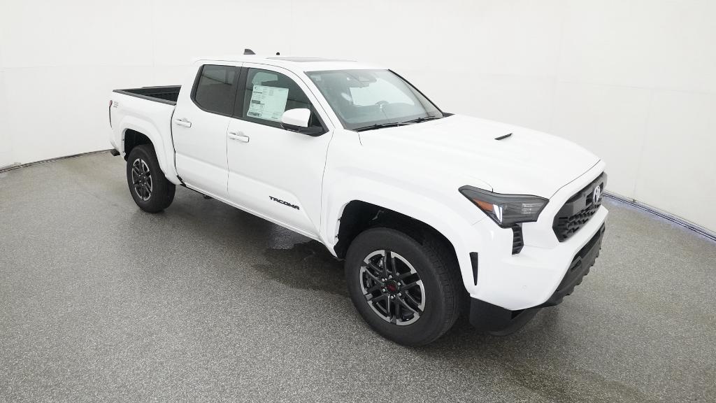 2025 Toyota Tacoma TRD Sport Double Cab photo 3