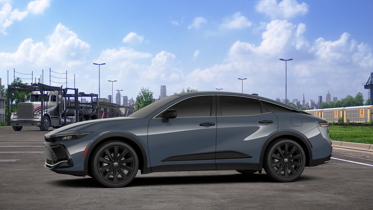 2026 Toyota Crown photo 3