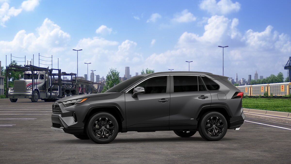 2025 Toyota RAV4 Hybrid SE photo 3