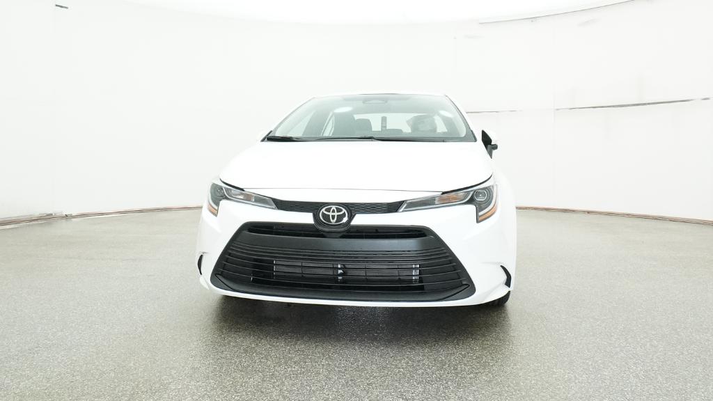 2025 Toyota Corolla LE photo 2