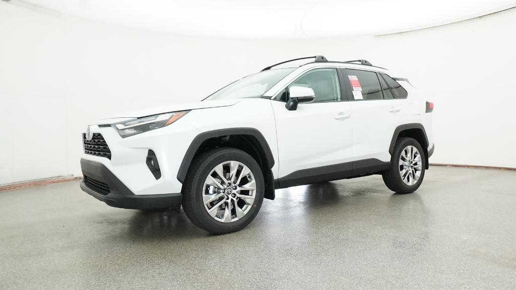 2025 Toyota RAV4 XLE Premium photo 2