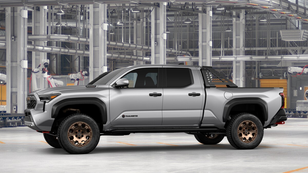 2025 Toyota Tacoma Trailhunter 4x4 photo 3