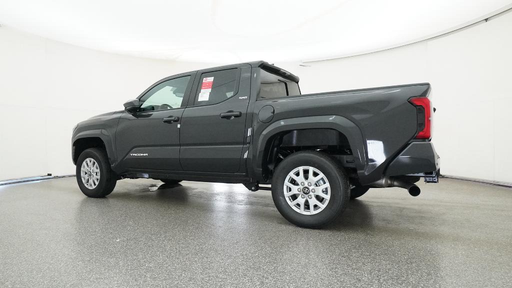 2025 Toyota Tacoma SR5 Double Cab photo 3