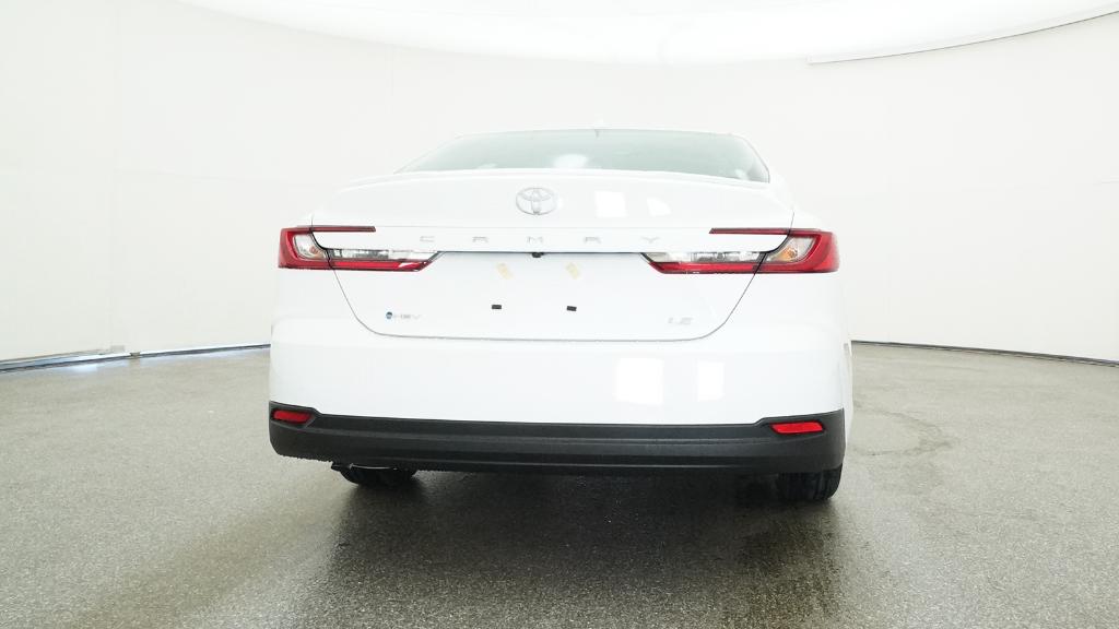 2025 Toyota Camry LE photo 31