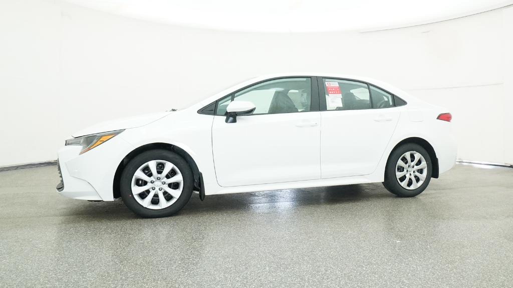 2025 Toyota Corolla LE photo 4