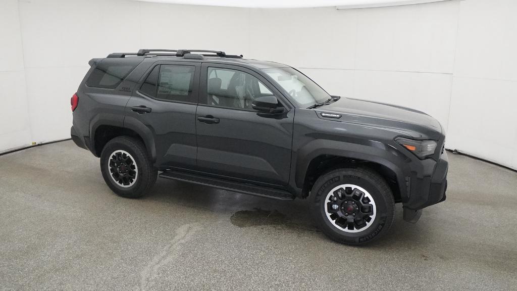 2025 Toyota 4Runner TRD Off-Road photo 2