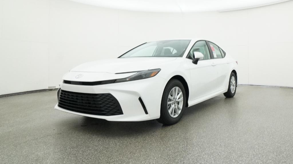 2025 Toyota Camry LE photo 7