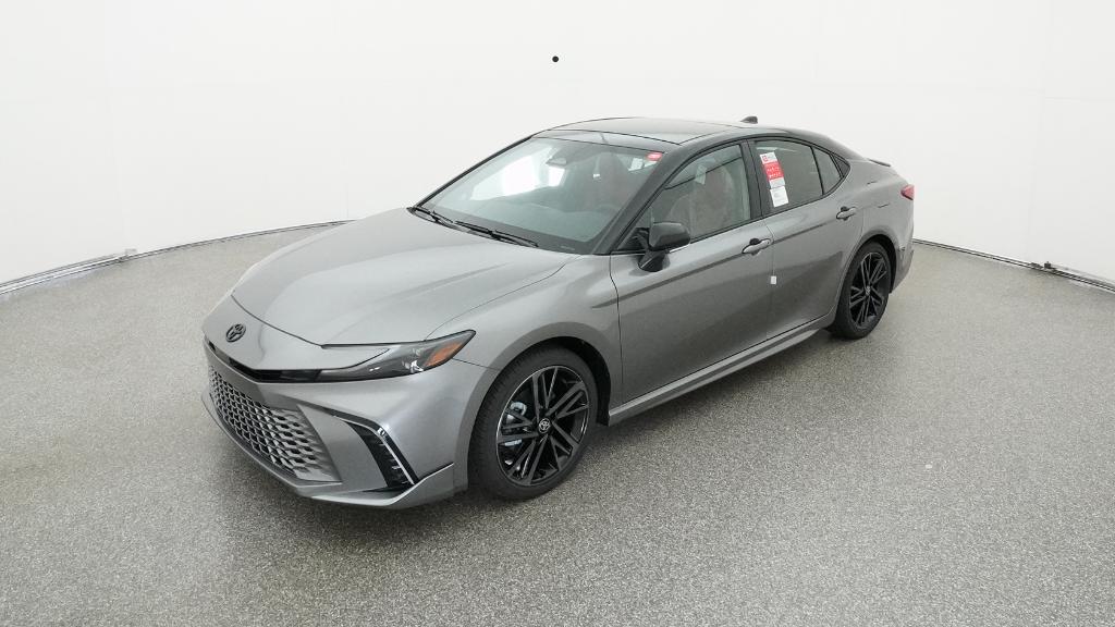 2025 Toyota Camry XSE photo 4