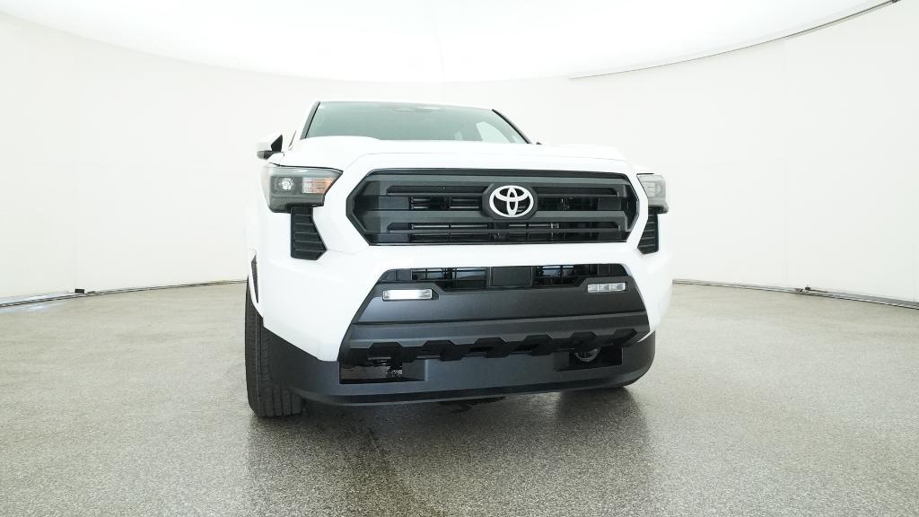 2025 Toyota Tacoma SR5 photo 2