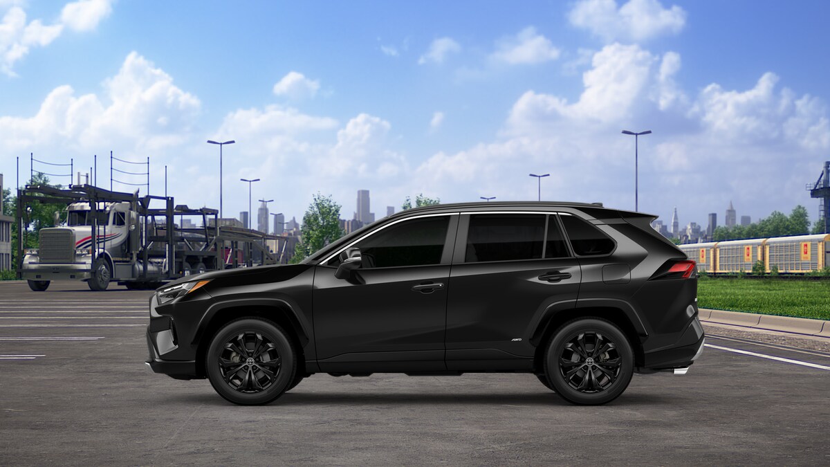 2025 Toyota RAV4 Hybrid SE photo 4
