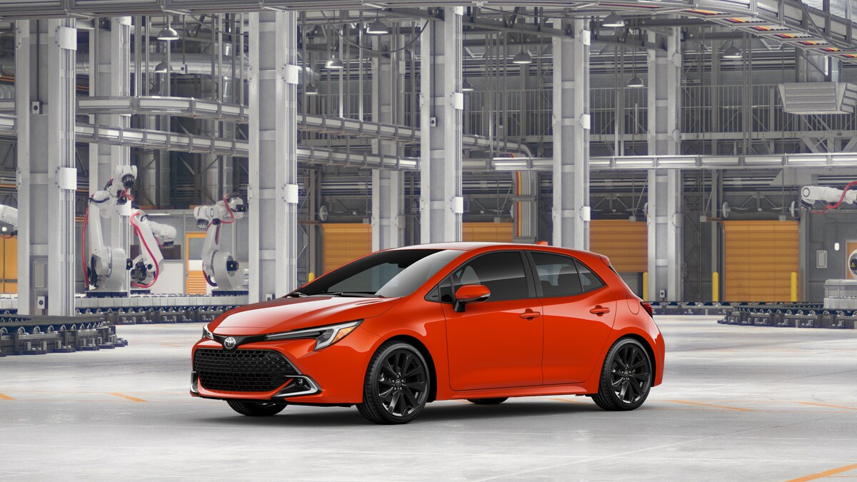 2025 Toyota Corolla XSE photo 2