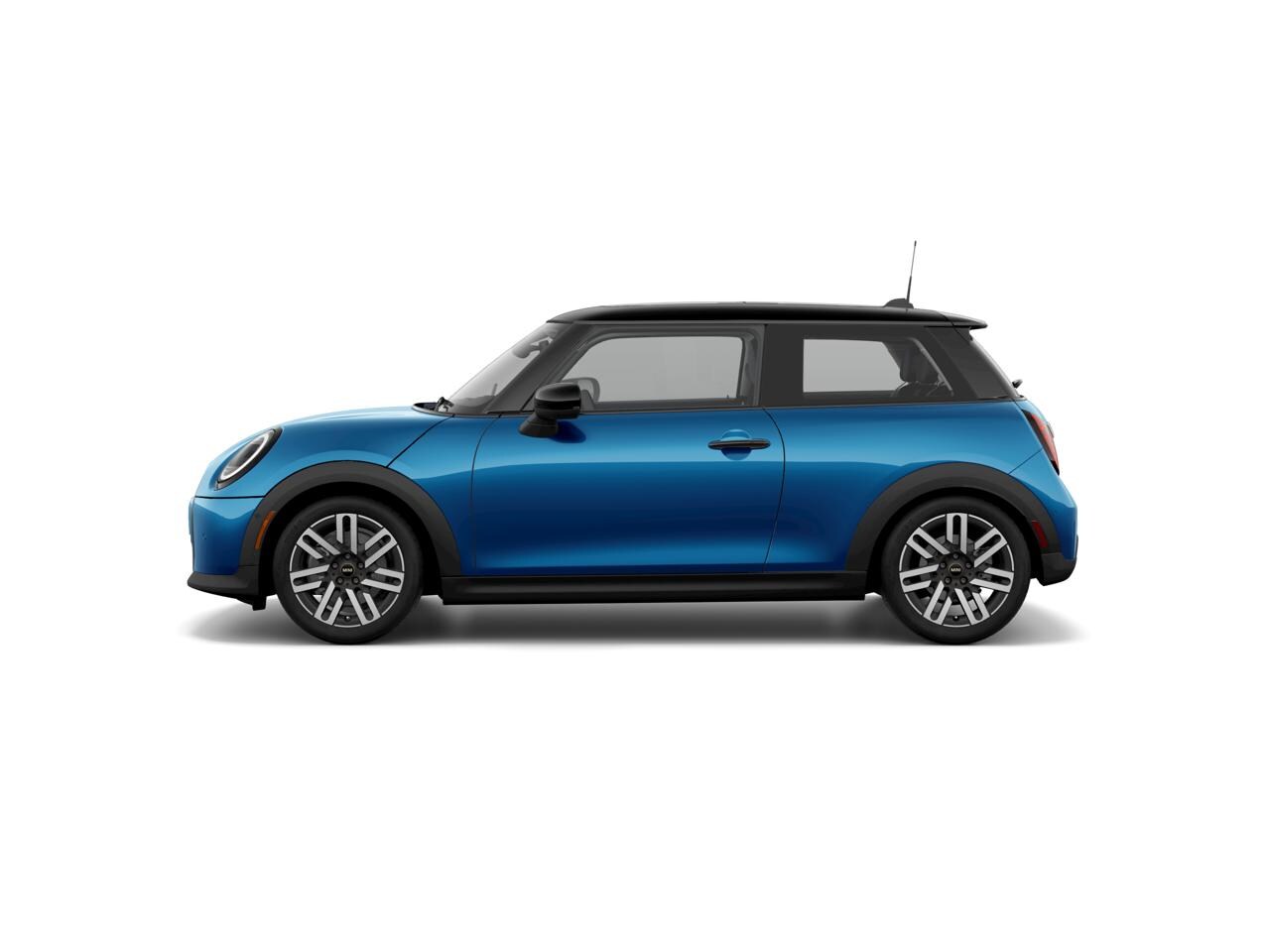 2025 Mini Cooper 2 Door Hardtop Signature photo 4