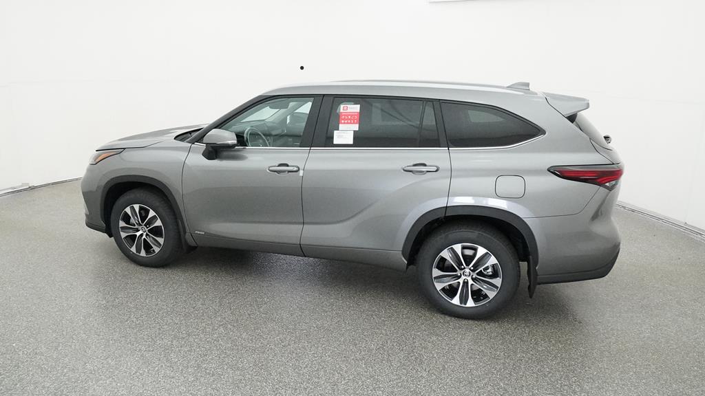 2025 Toyota Highlander Hybrid XLE photo 4