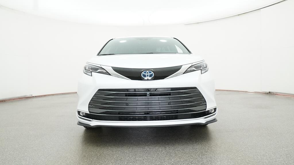 2025 Toyota Sienna Platinum For Sale Serving Atlanta, GA