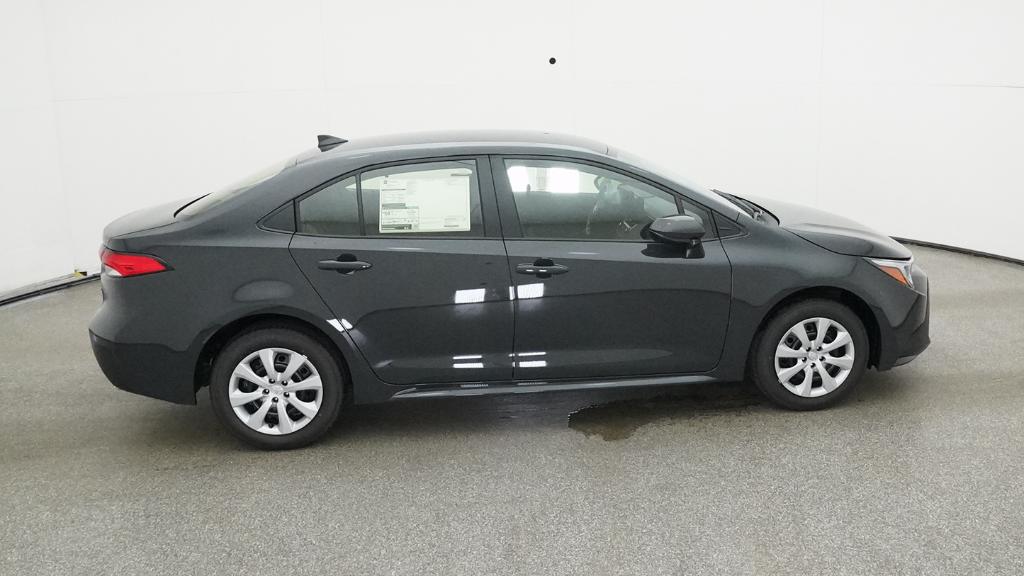 2025 Toyota Corolla Hybrid LE photo 21