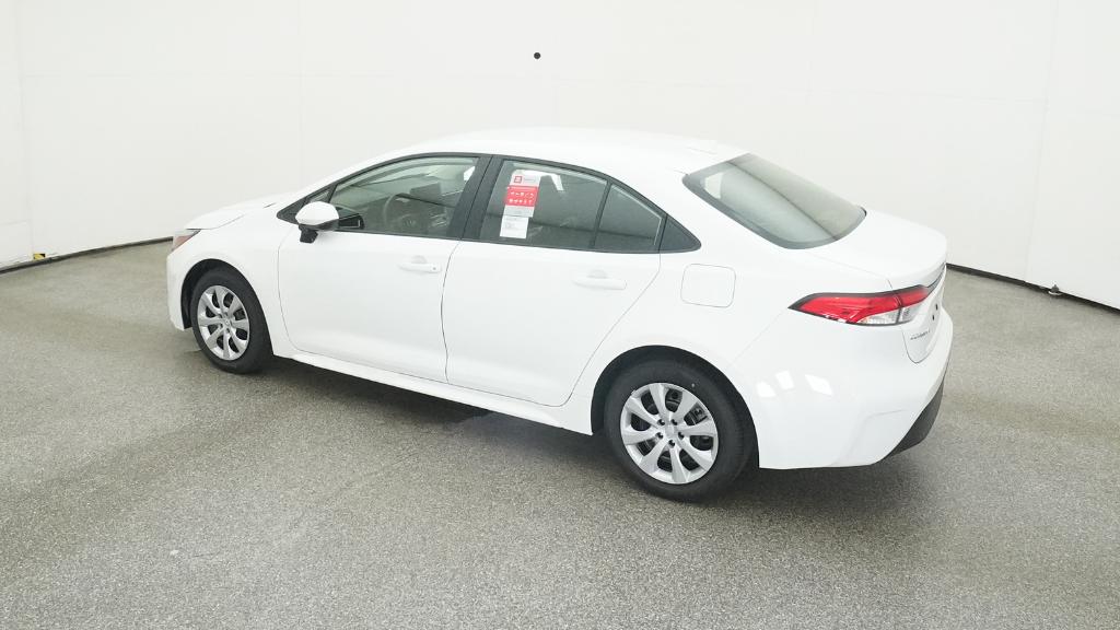 2025 Toyota Corolla Hybrid LE photo 32