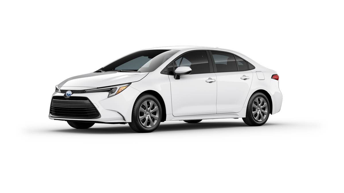 2025 Toyota Corolla Hybrid LE photo 3