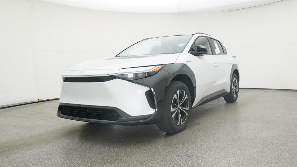 2025 Toyota bZ4X XLE photo 17