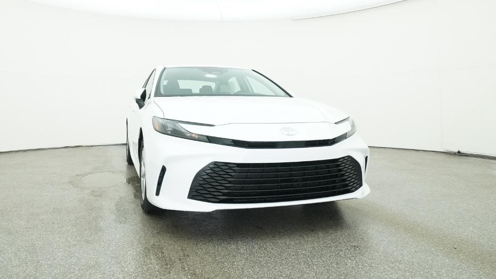 2025 Toyota Camry LE photo 27