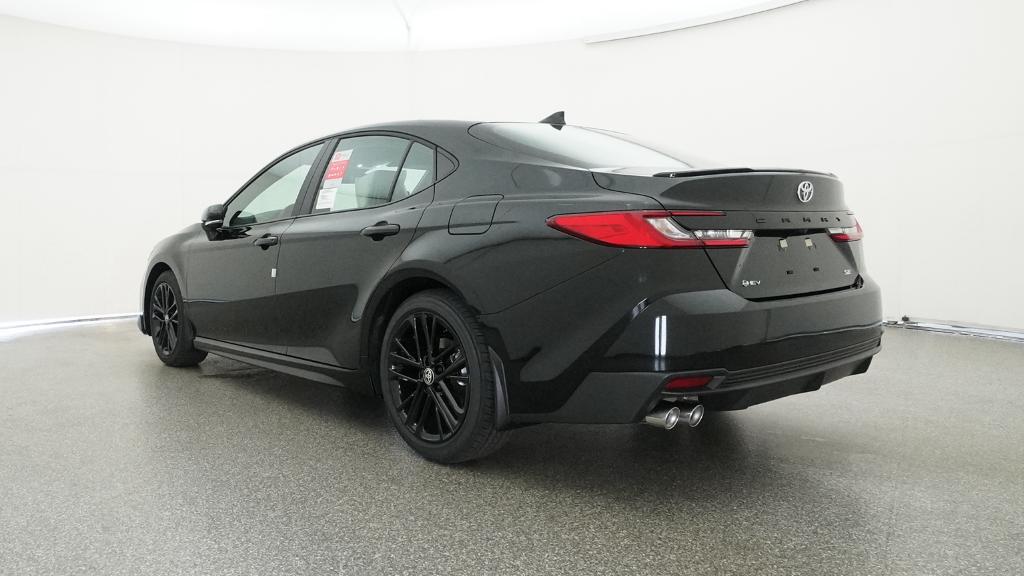 2026 Toyota Camry SE photo 10