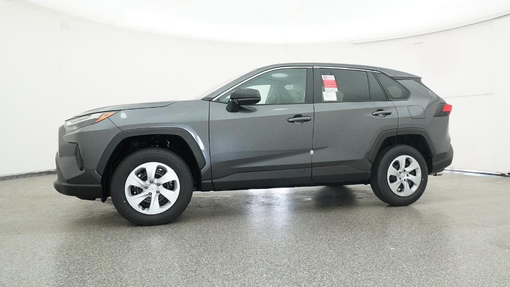 2025 Toyota RAV4 LE photo 4