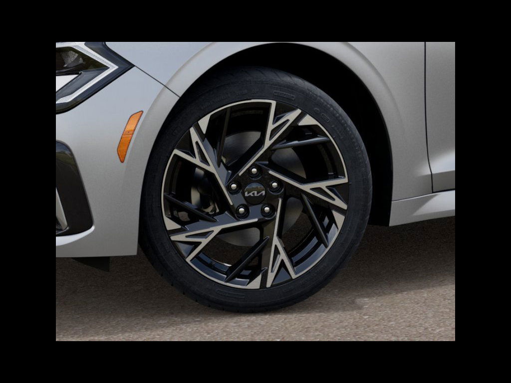 2026 Kia K5 GT-Line photo 8