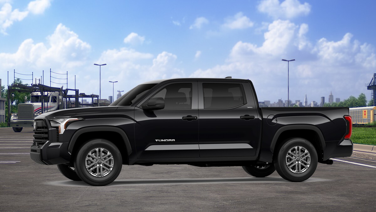 2026 Toyota Tundra SR5 CrewMax photo 3