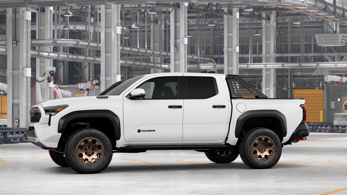 2025 Toyota Tacoma Trailhunter photo 3