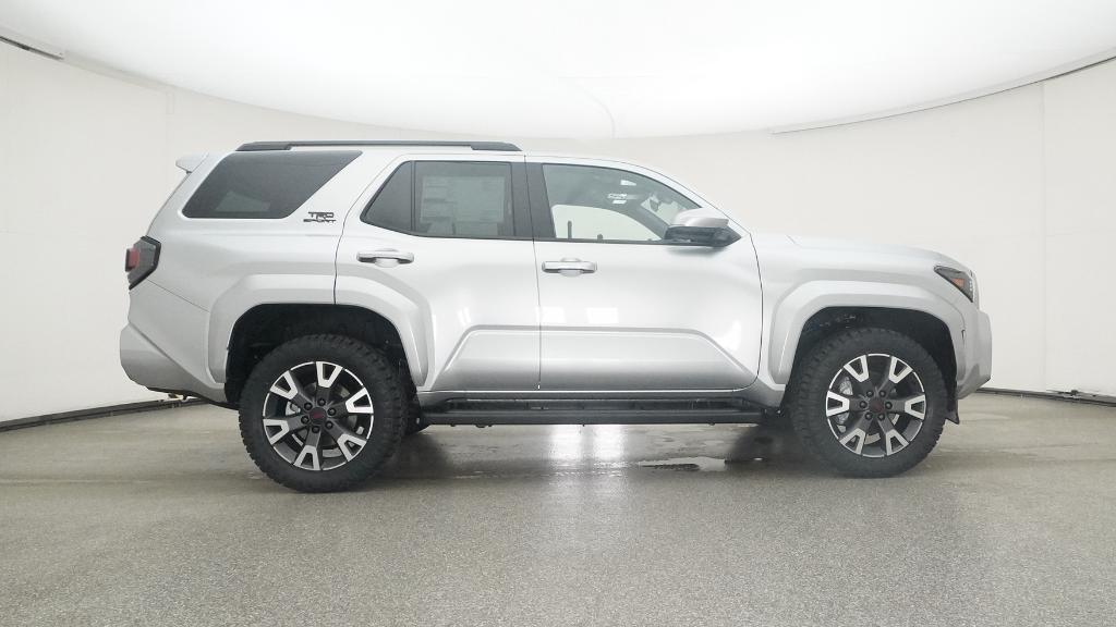 2025 Toyota 4Runner TRD Sport photo 2