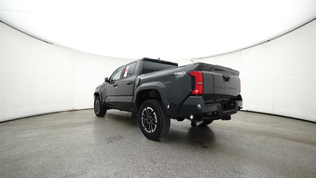 2025 Toyota Tacoma TRD Sport 4x4 Double Cab photo 4