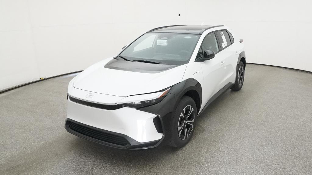 2025 Toyota bZ4X XLE photo 28