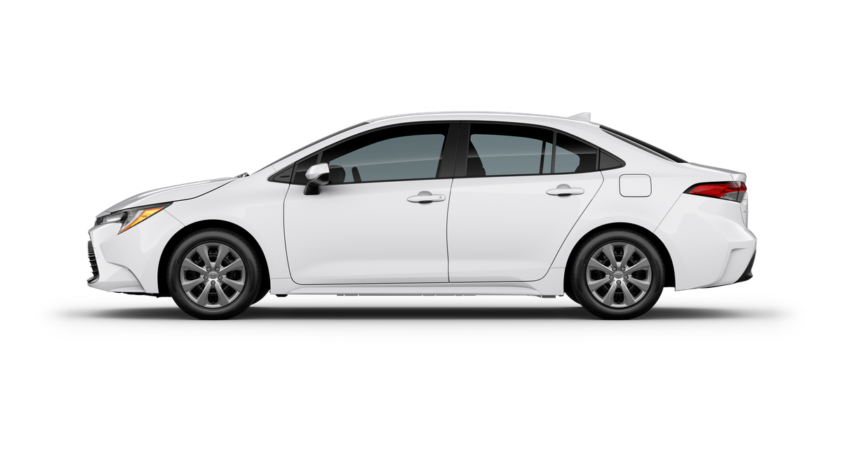 2025 Toyota Corolla LE photo 4