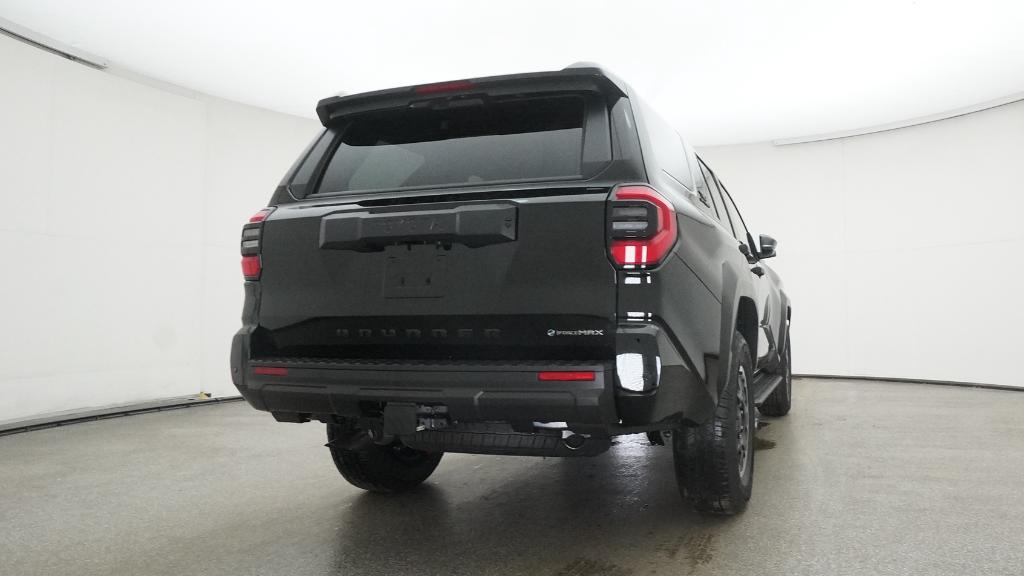 2025 Toyota 4Runner Off-Road 4WD TRD photo 2