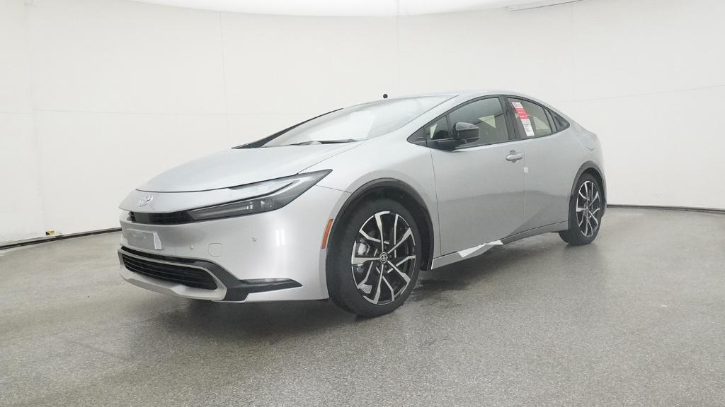 2026 Toyota Prius Plug-in Hybrid XSE photo 2