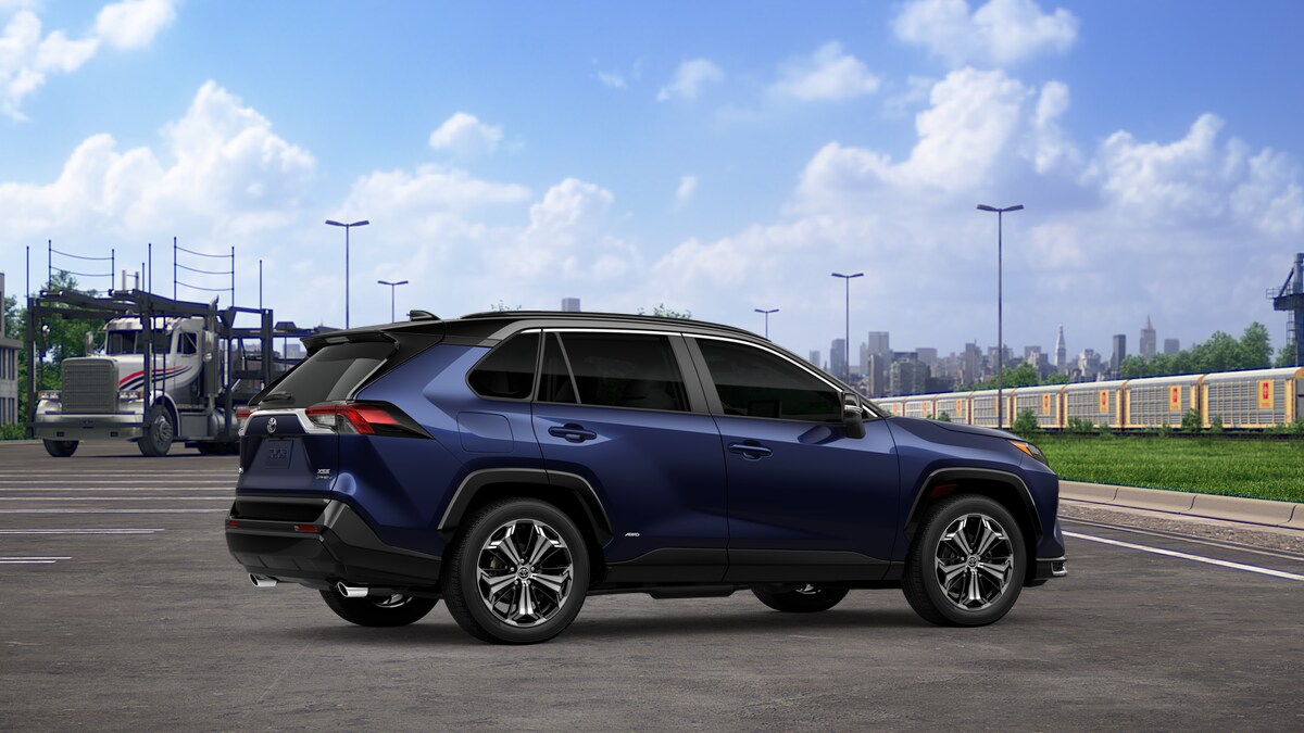 2025 Toyota RAV4 Hybrid XSE photo 13
