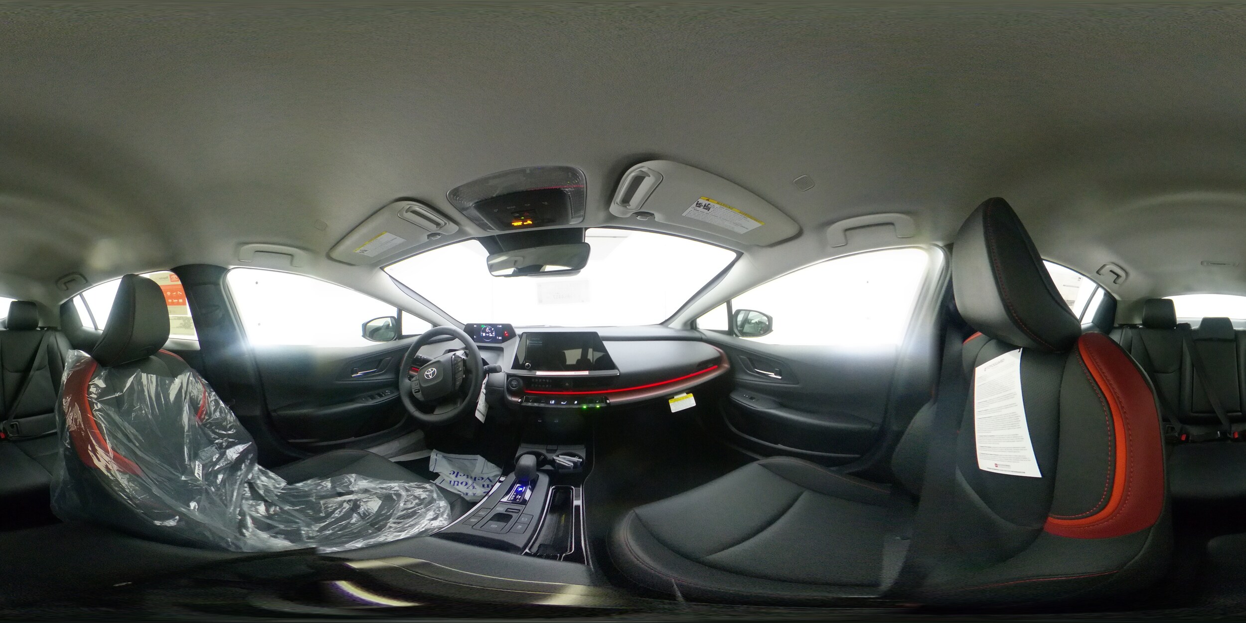 2026 Toyota Prius Plug-in Hybrid XSE photo 26