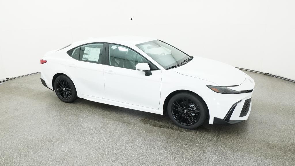 2025 Toyota Camry SE photo 32