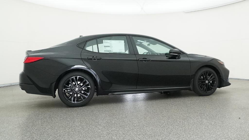 2026 Toyota Camry SE photo 32