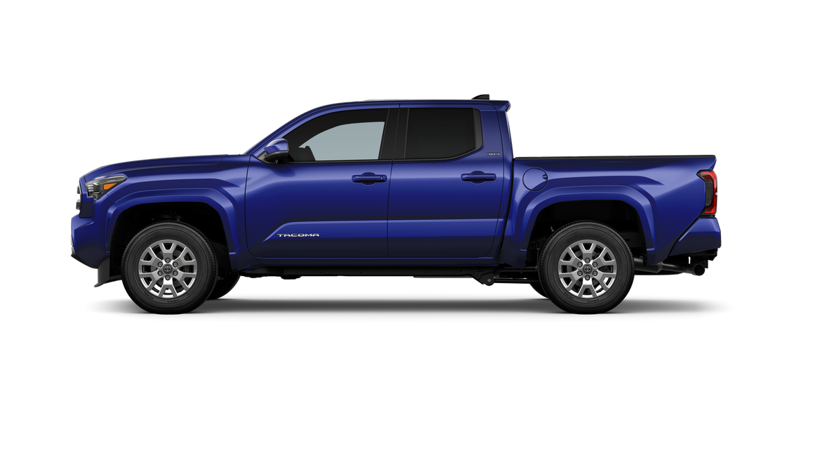 2025 Toyota Tacoma SR5 photo 4