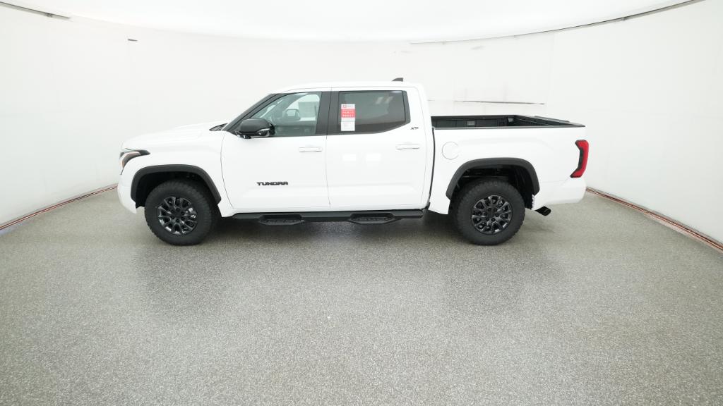 2026 Toyota Tundra SR5 CrewMax photo 8