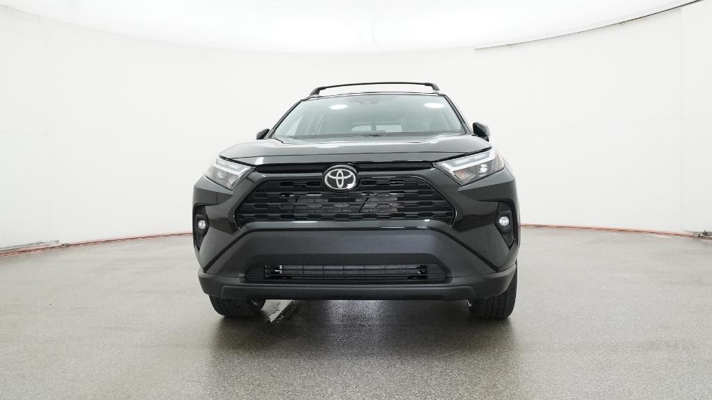 2025 Toyota RAV4 XLE Premium photo 3