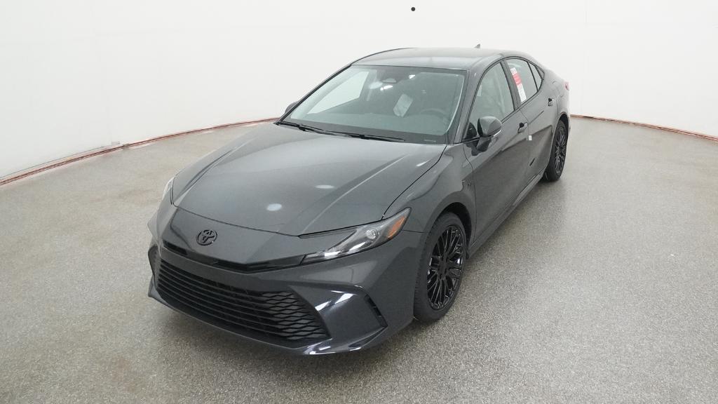 2025 Toyota Camry LE photo 3