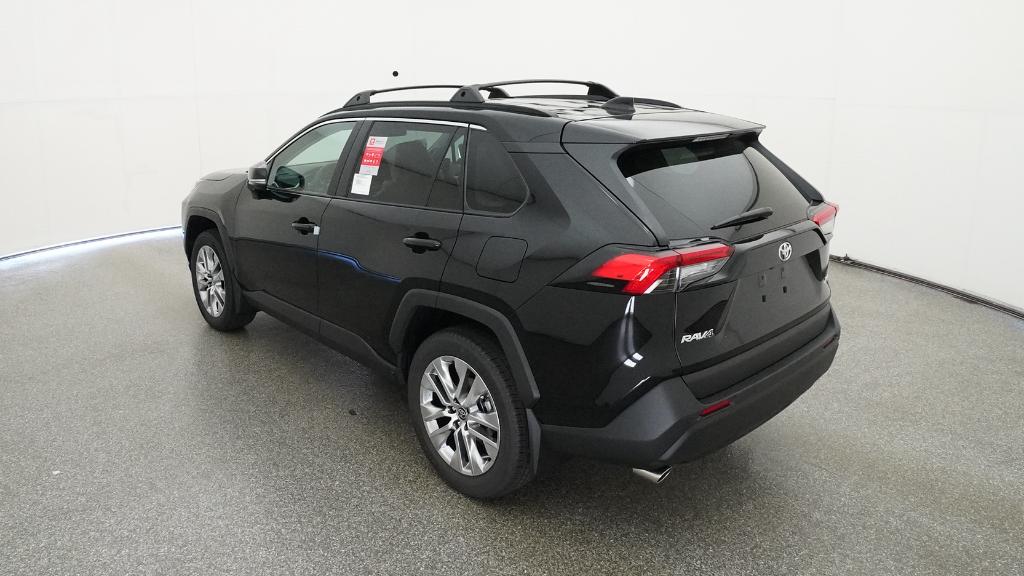 2025 Toyota RAV4 Premium XLE photo 3