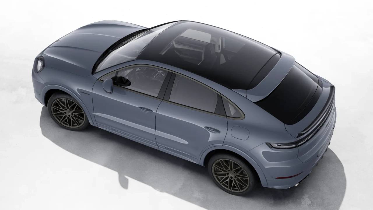 2025 Porsche Cayenne E-Hybrid Coupe photo 4