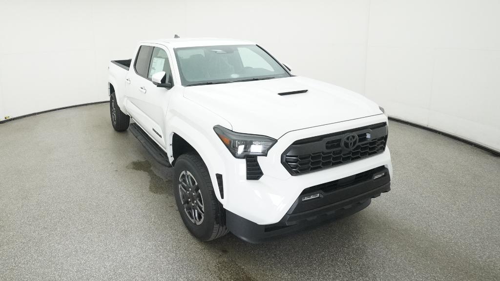 2025 Toyota Tacoma TRD Sport Double Cab photo 2