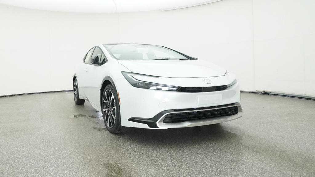 2026 Toyota Prius Plug-in Hybrid XSE Premium photo 4
