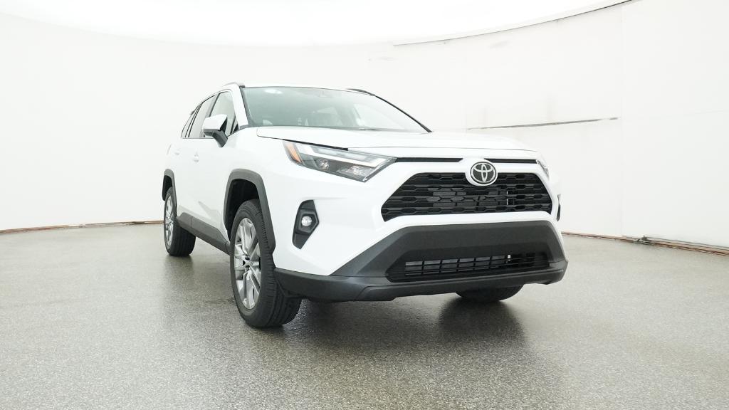 2025 Toyota RAV4 XLE Premium photo 2