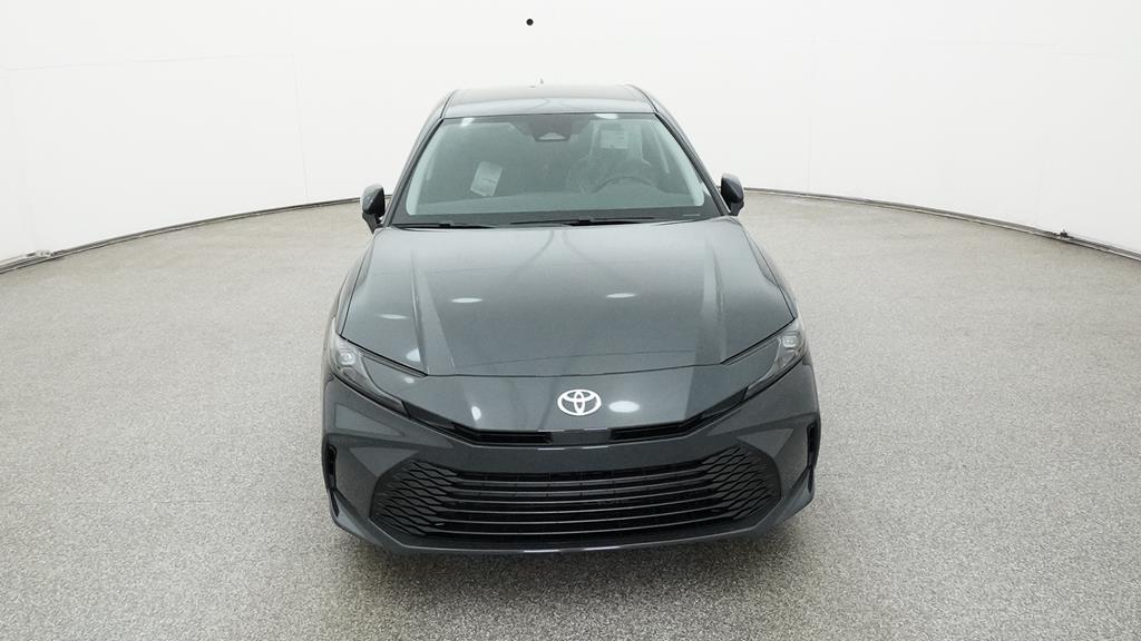 2025 Toyota Camry LE photo 3